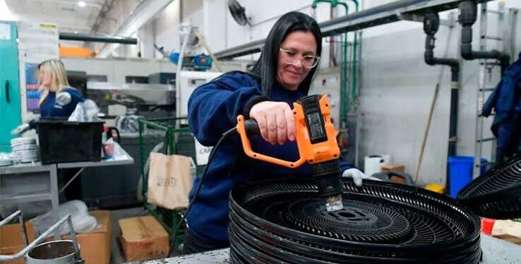 La industria pyme enfrenta una caída de la demanda y mayores dificultades financieras