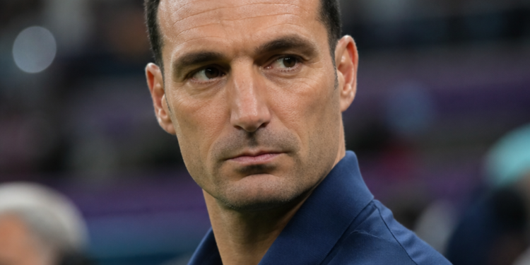 La AFA analiza el futuro de Lionel Scaloni: cuándo podría definirse su permanencia en la selección argentina