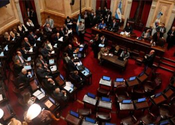 Bullrich toma distancia del Gobierno mientras el Senado prepara el debate sobre el Banco Central y la Zona Fría