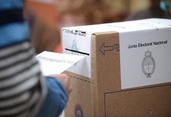 El Gobierno negocia alianzas con los gobernadores y analiza acuerdos electorales provincia por provincia