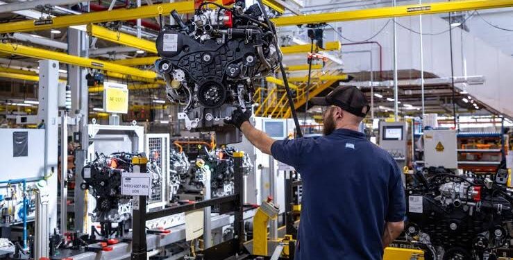 Buscan extender hasta 2032 los beneficios para los autopartistas y fomentar nuevas inversiones
