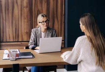 Los jóvenes argentinos priorizan el buen clima laboral y el equilibrio entre el trabajo y la vida personal