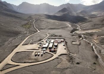 Agua Rica: Milei firmó en París un acuerdo por una inversión minera de USD 4.000 millones en Catamarca
