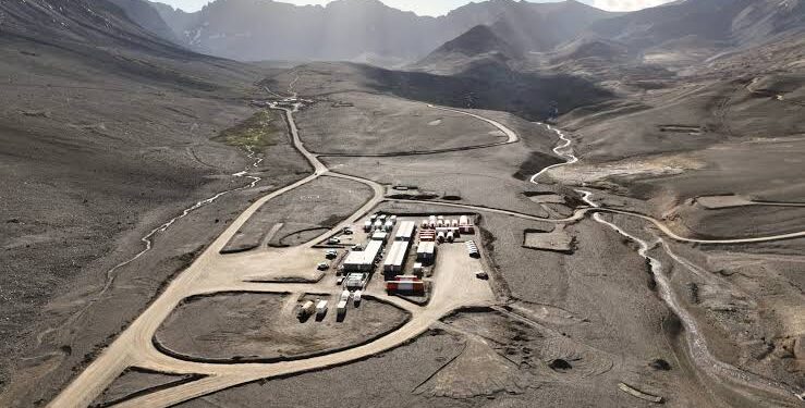 Agua Rica: Milei firmó en París un acuerdo por una inversión minera de USD 4.000 millones en Catamarca