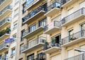 Cayeron las escrituras en CABA, pero repuntaron las operaciones y subieron los precios de los departamentos